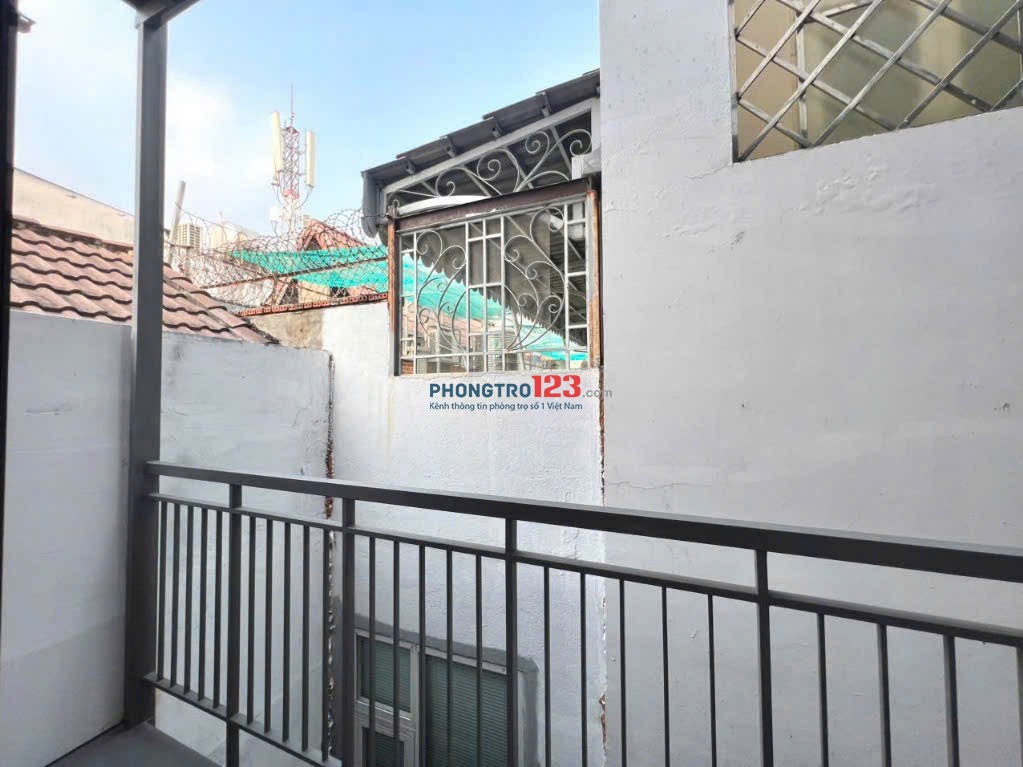 CHO THUÊ CĂN STUDIO BAN CÔNG MỚI NGAY HỌC VIỆN HÀNG KHÔNG