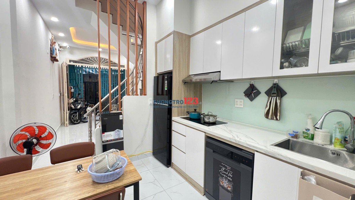 CHO THUÊ NHÀ NGUYÊN CĂN FULL NỘI THẤT – DỌN VÀO Ở NGAY | QUẬN 8