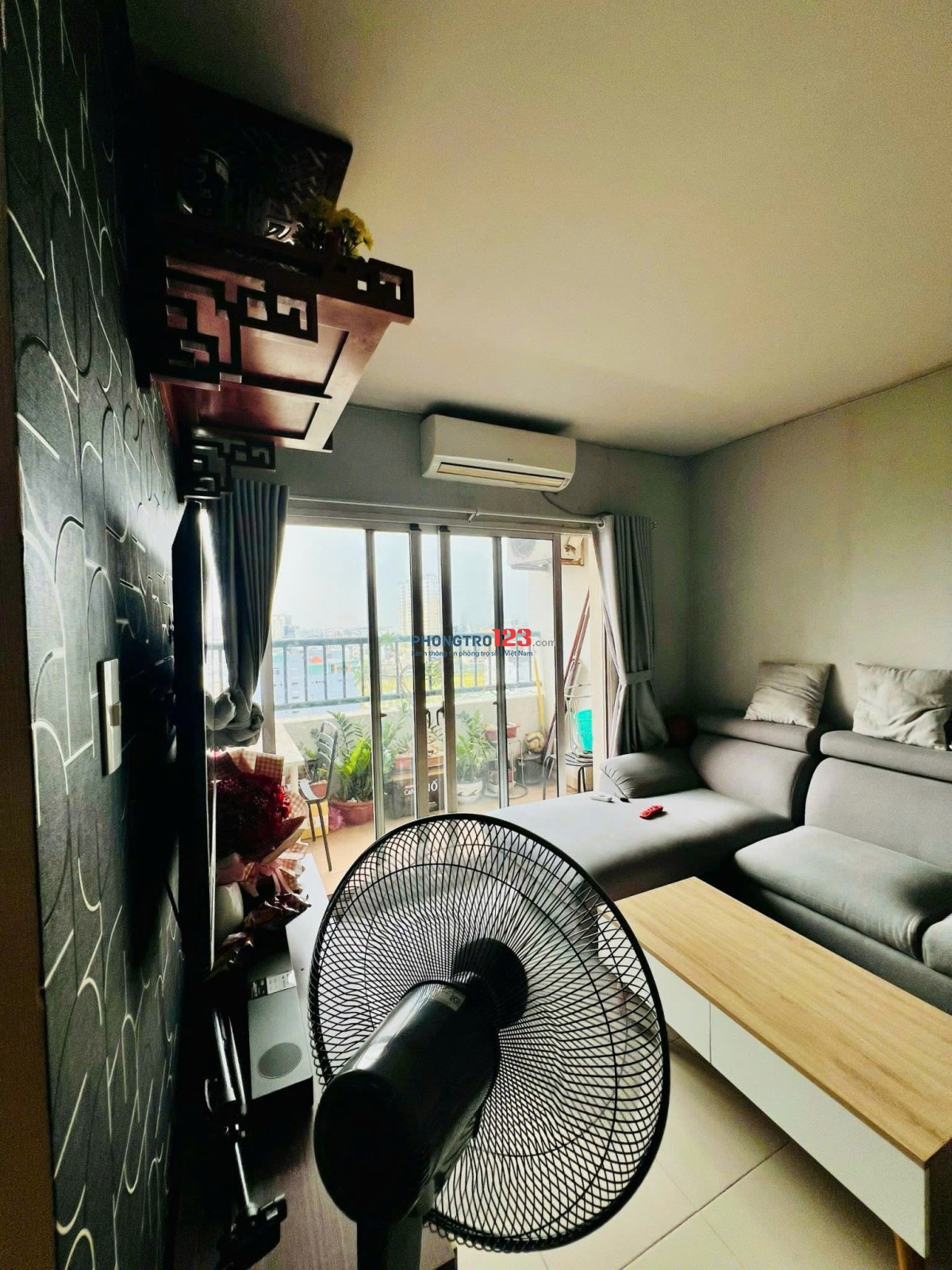 Lotus Garden-Trịnh Đình Thảo: 76m2,2p ngủ,NTCC,giá 11tr/tháng