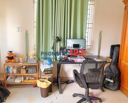 Cần 1 Nam ở ghép phòng 55m2, hiện đang có 2 nam ở, giá 2 triệu, đầy đủ tiện nghi, an ninh, yên tĩnh