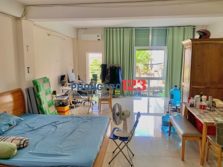 Cần 1 Nam ở ghép phòng 55m2, hiện đang có 2 nam ở, giá 2 triệu, đầy đủ tiện nghi, an ninh, yên tĩnh