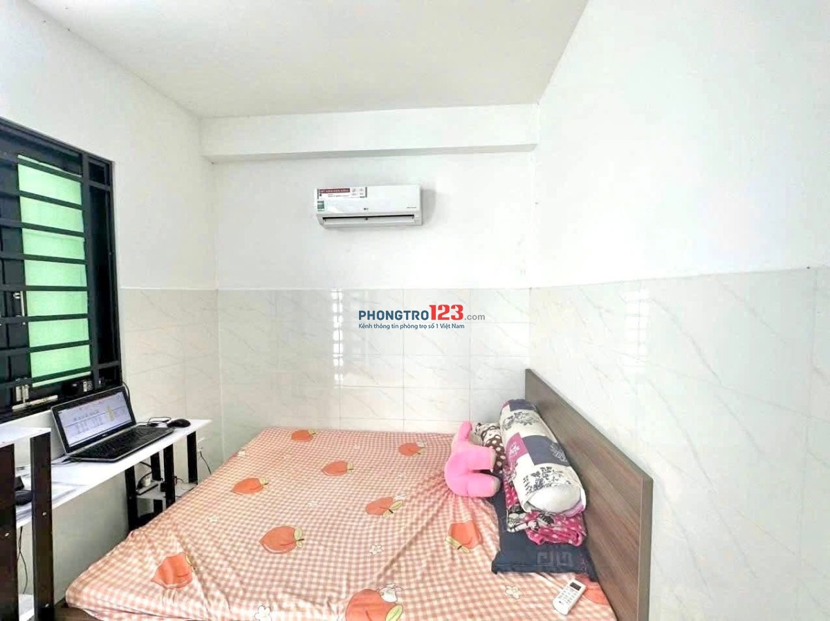 Phòng máy lạnh giá rẻ ngay Quang Trung, CV Làng Hoa, Lê Văn Thọ