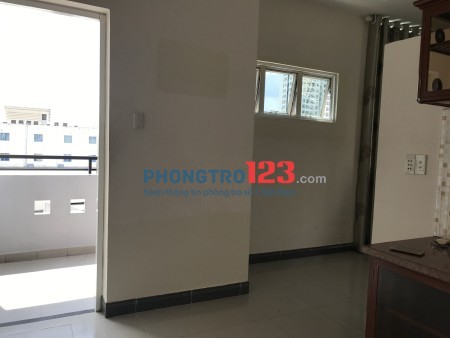 Cho thuê căn hộ mini 35m2, đầy đủ tiện nghi, có ban công và cửa sổ, an ninh yên tĩnh, giá 5 triệu