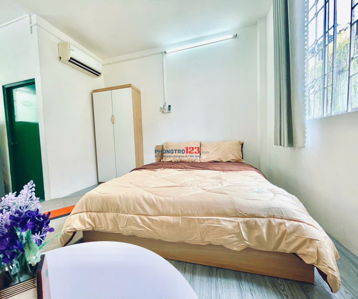 CĂN HỘ FULL NỘI THẤT - SÁT SÂN BAY - Đ.HỒ BIỂU CHÁNH PHÚ NHUẬN GIÁ 4x GẦN ĐH MỞ, ĐH KINH TẾ,...