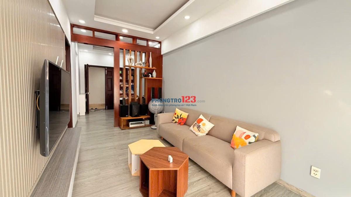 Chung cư Saigontower, Thoại Ngọc HẦu, TP: 3p ngủ, full NT, 90m2, 9,5tr/th