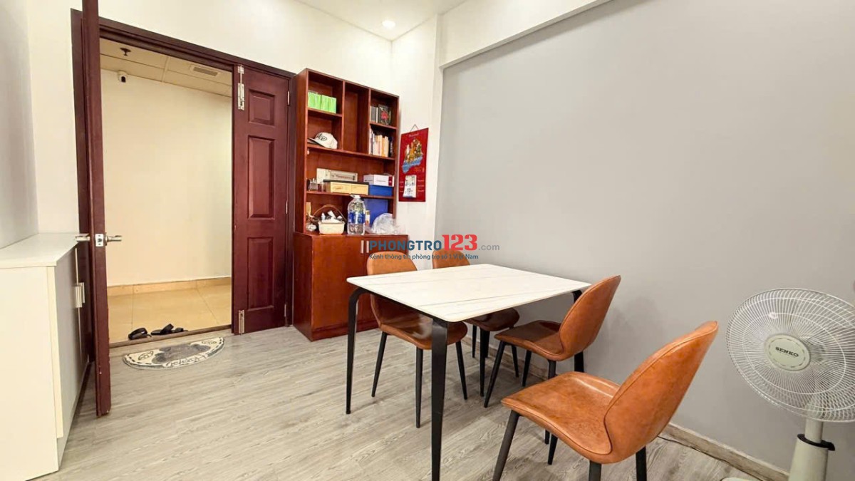 Chung cư Saigontower, Thoại Ngọc HẦu, TP: 3p ngủ, full NT, 90m2, 9,5tr/th