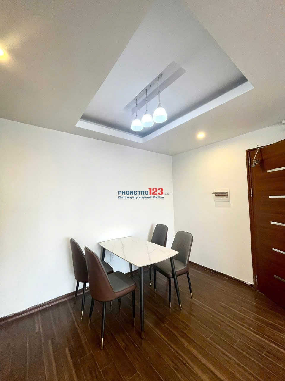 Cho thuê chung cư cao cấp Nguyễn Kim - Nhật Tảo, Diên Hồng, 3PN, Full NT giá 15tr5/tháng