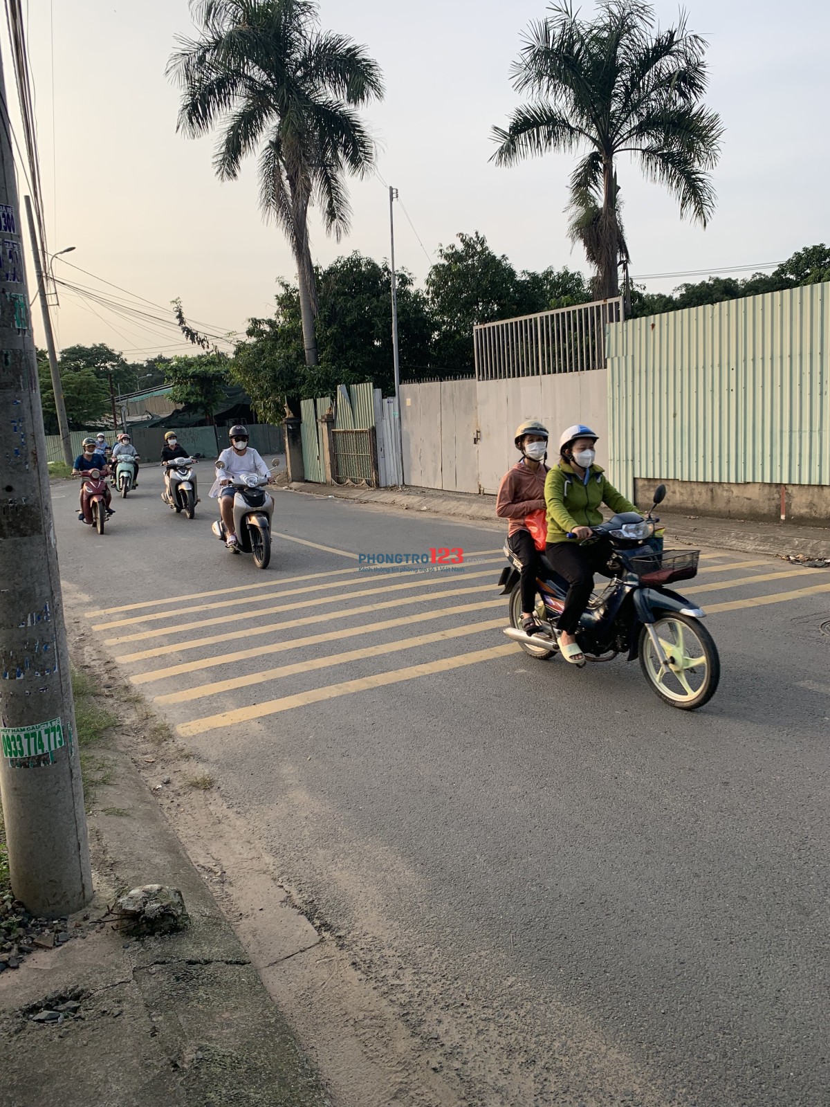 Cho thuê phòng trọ diện tích 12m2 gác lững 6m2