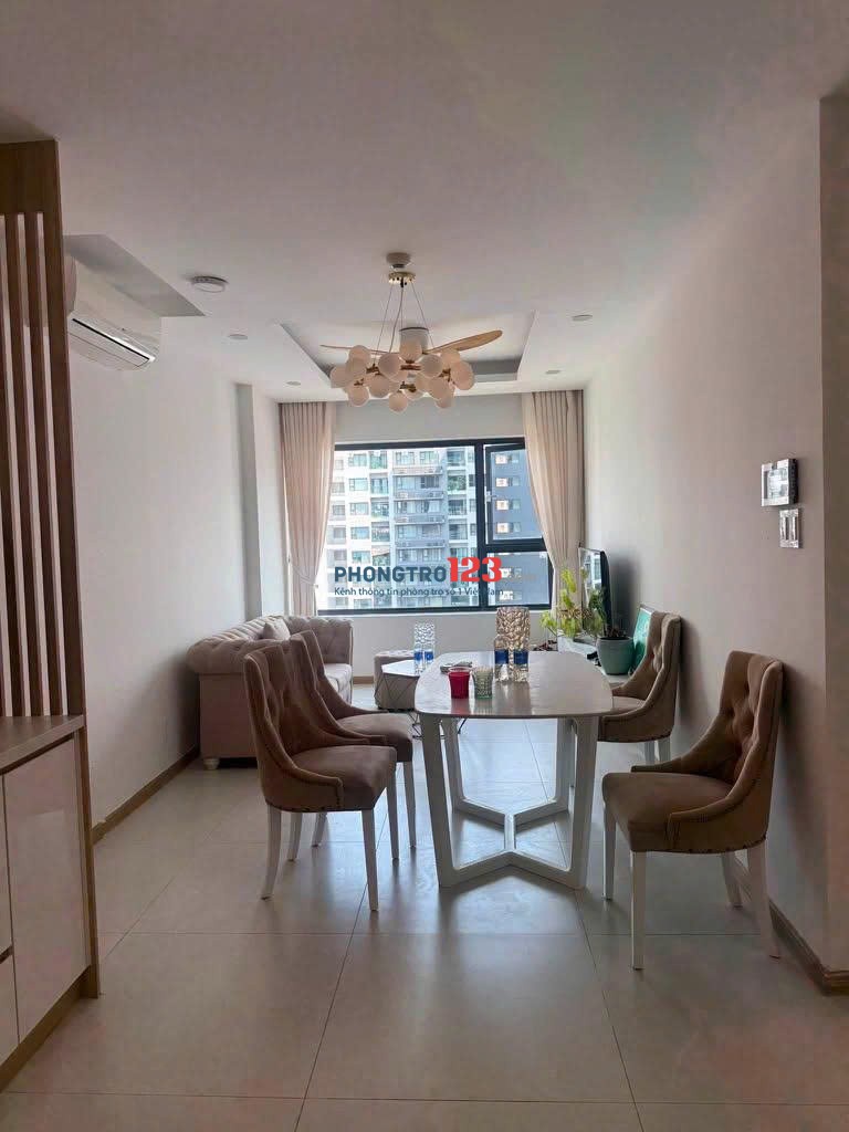 Chung cư cao cấp Q.3 Terra Royal 2PN 76m2 full nội thất giá 19 tr/th nhà trống sẵn.