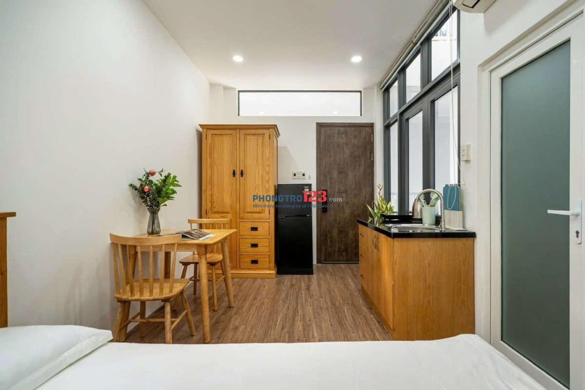 CĂN HỘI STUDIO NGUYỄN TRỌNG TUYỂN(PN) FULL NỘI THẤT GẦN TRUNG TÂM THUẬN TIỆN QUA SÂN BAY