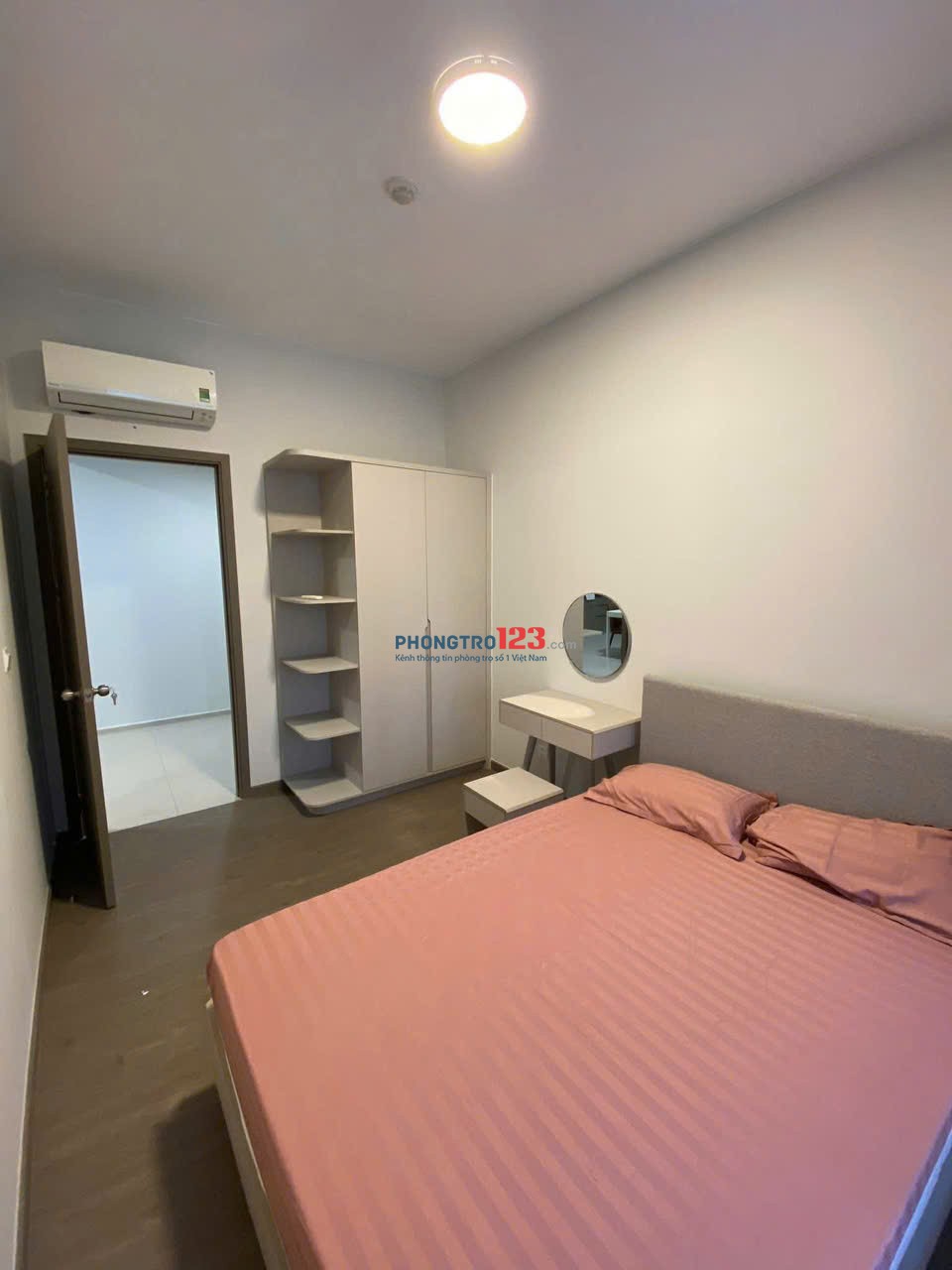 Chung cư Saigonres, Nguyễn Xí, BT: 2p ngủ, 65m2, 2p ngủ, full NT, 13tr5