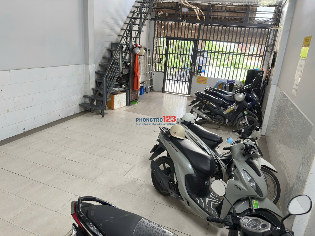 Cho thuê phòng đẹp có gác đầy đủ nội thất Nguyễn Thái Sơn gần Đại Học Văn Lang