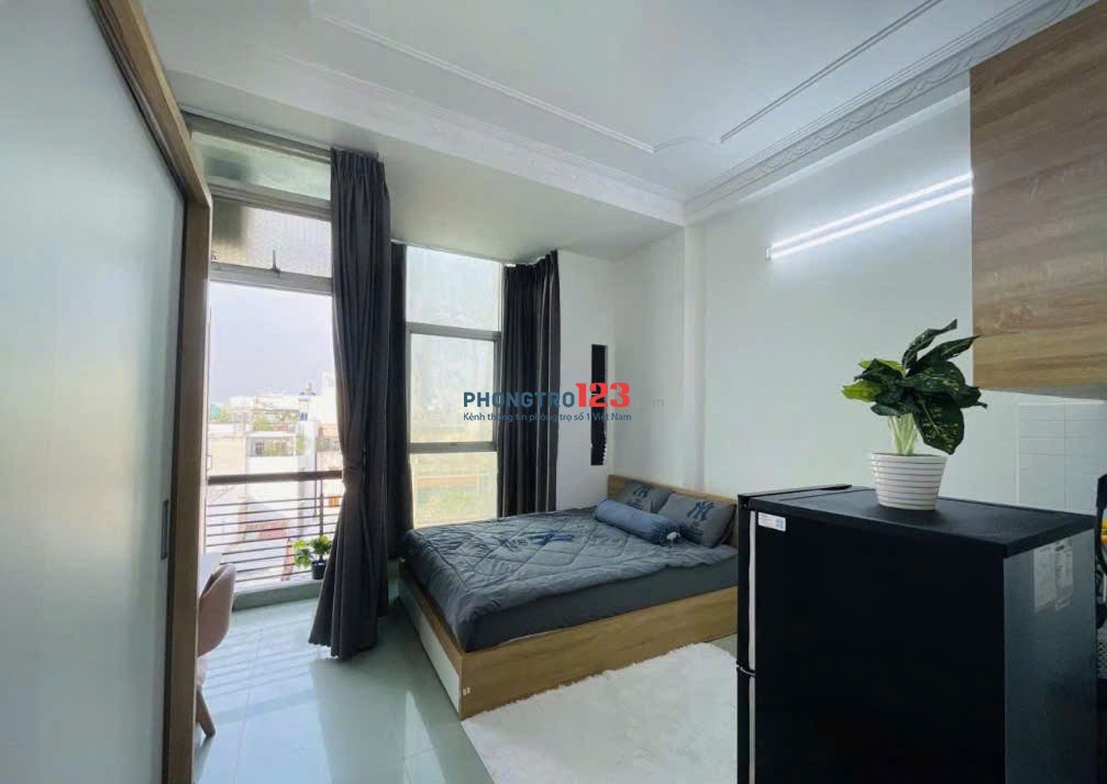 CHO THUÊ STUDIO BAN CÔNG VIEW THOÁNG – CMT8, QUẬN 10Full nội thất • Nhà mới • Ở ngay