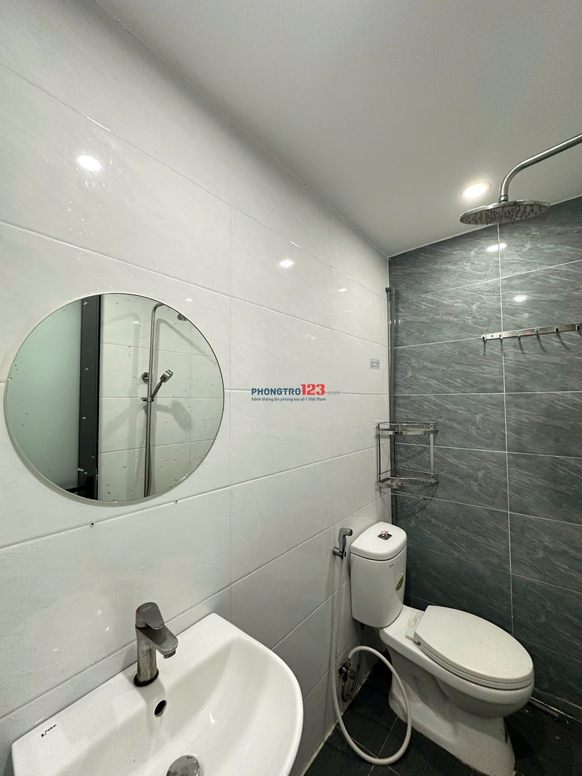 CHO THUÊ STUDIO BAN CÔNG VIEW THOÁNG – CMT8, QUẬN 10Full nội thất • Nhà mới • Ở ngay