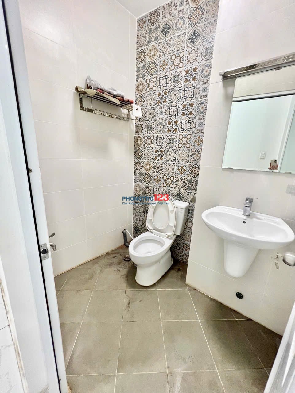 CĂN HỘ FULL NỘI THẤT NƠ TRANG LONG - BT GẦN ĐH VĂN LANG, CÔNG NGHIỆP, MỸ THUẬT, CÔNG NGHỆ...