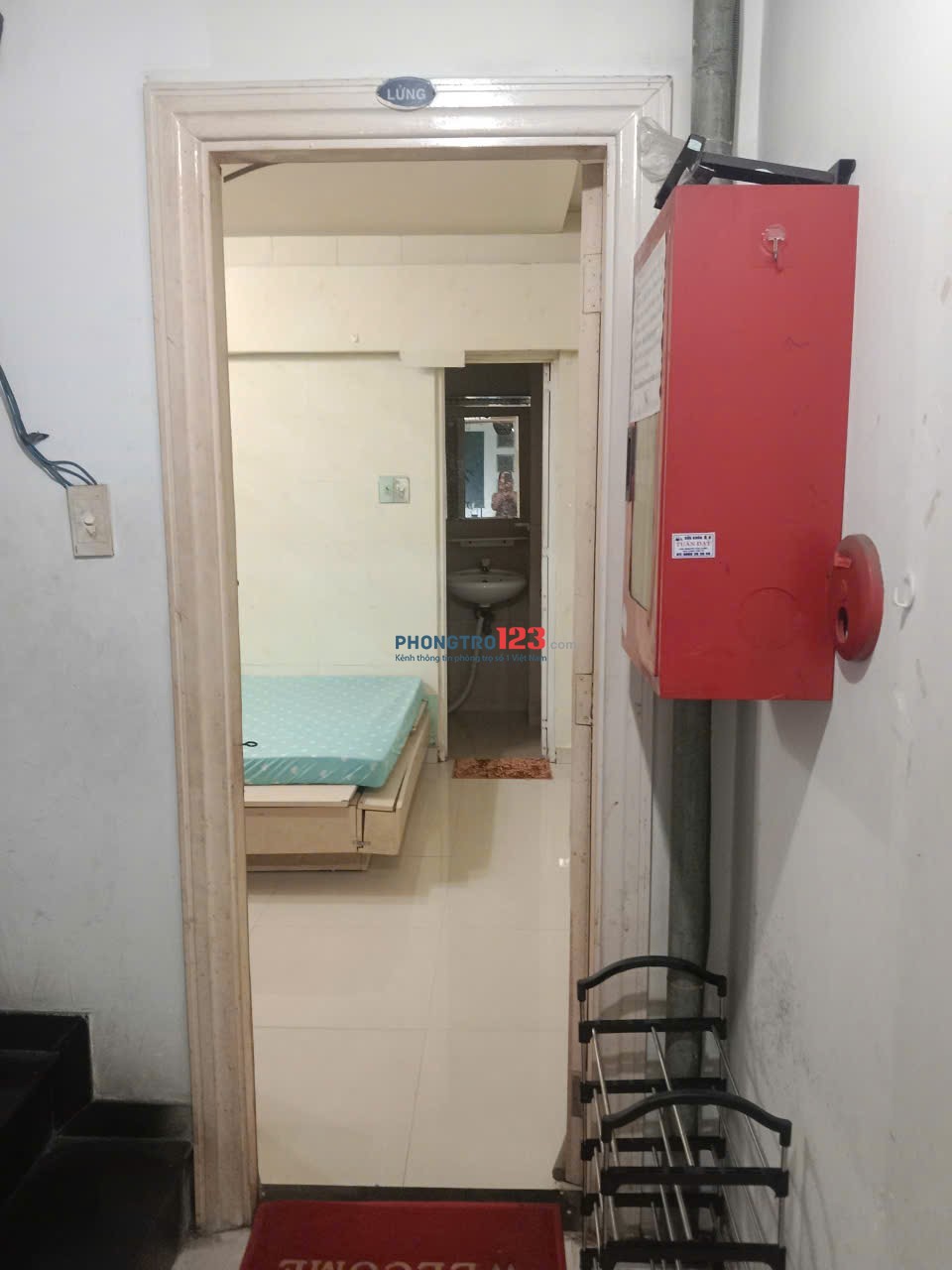 Cho thuê phòng đường Nguyễn Sơn 14m2 giá 2tr5