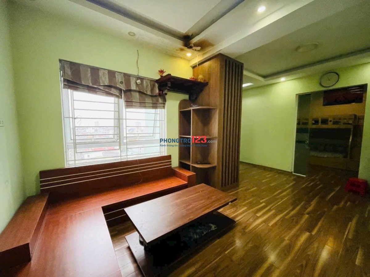Chính chủ cho thuê chung cư Phú Thọ, Nguyễn Thị Nhỏ-2PN, nội thất tốt giá 12tr5/tháng