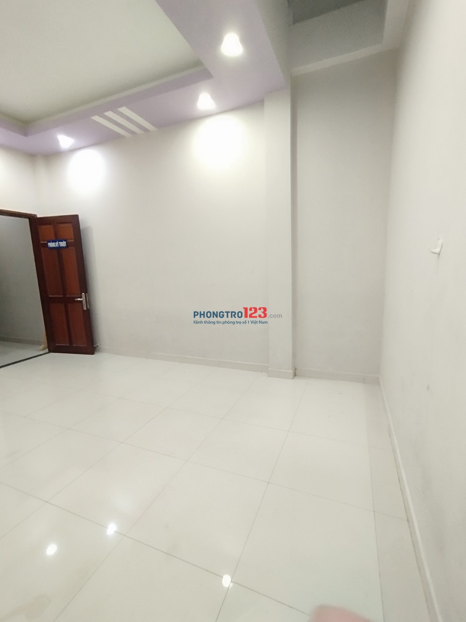 PHÒNG TRỆT 30M MÁY LẠNH TOILET RIÊNG CHỈ TỪ 2,5 TRIỆU | GẦN ĐH CÔNG THƯƠNG