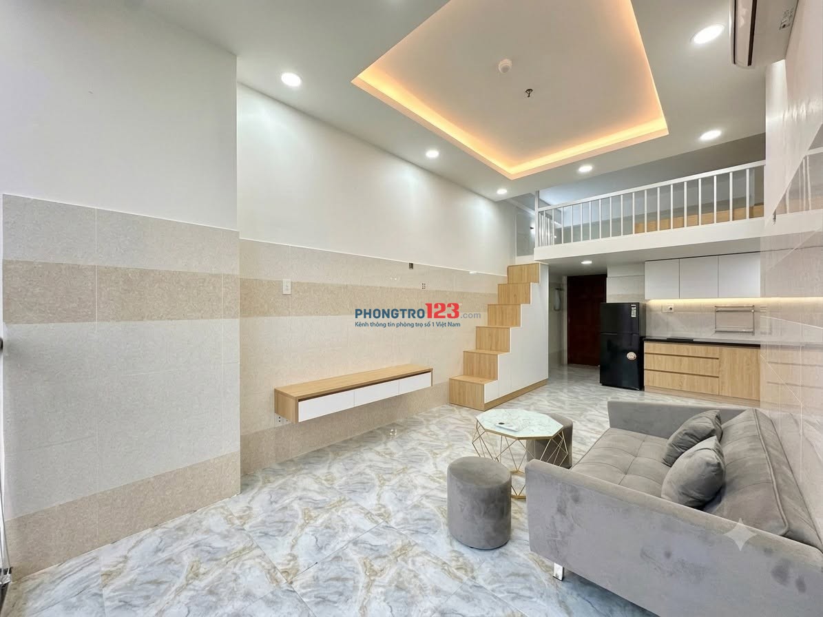 STUDIO MỚI - Cửa sổ trời - Full nội thất