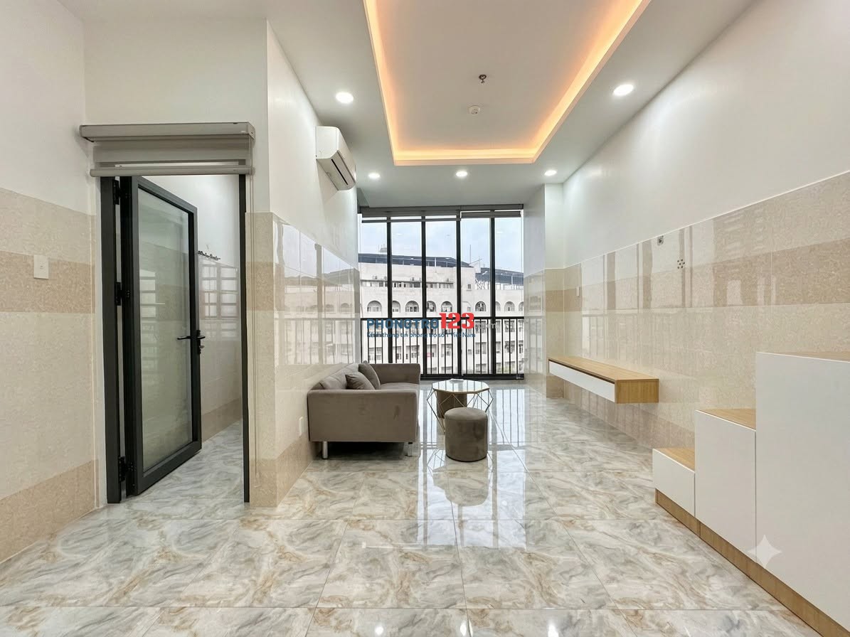 STUDIO MỚI - Cửa sổ trời - Full nội thất
