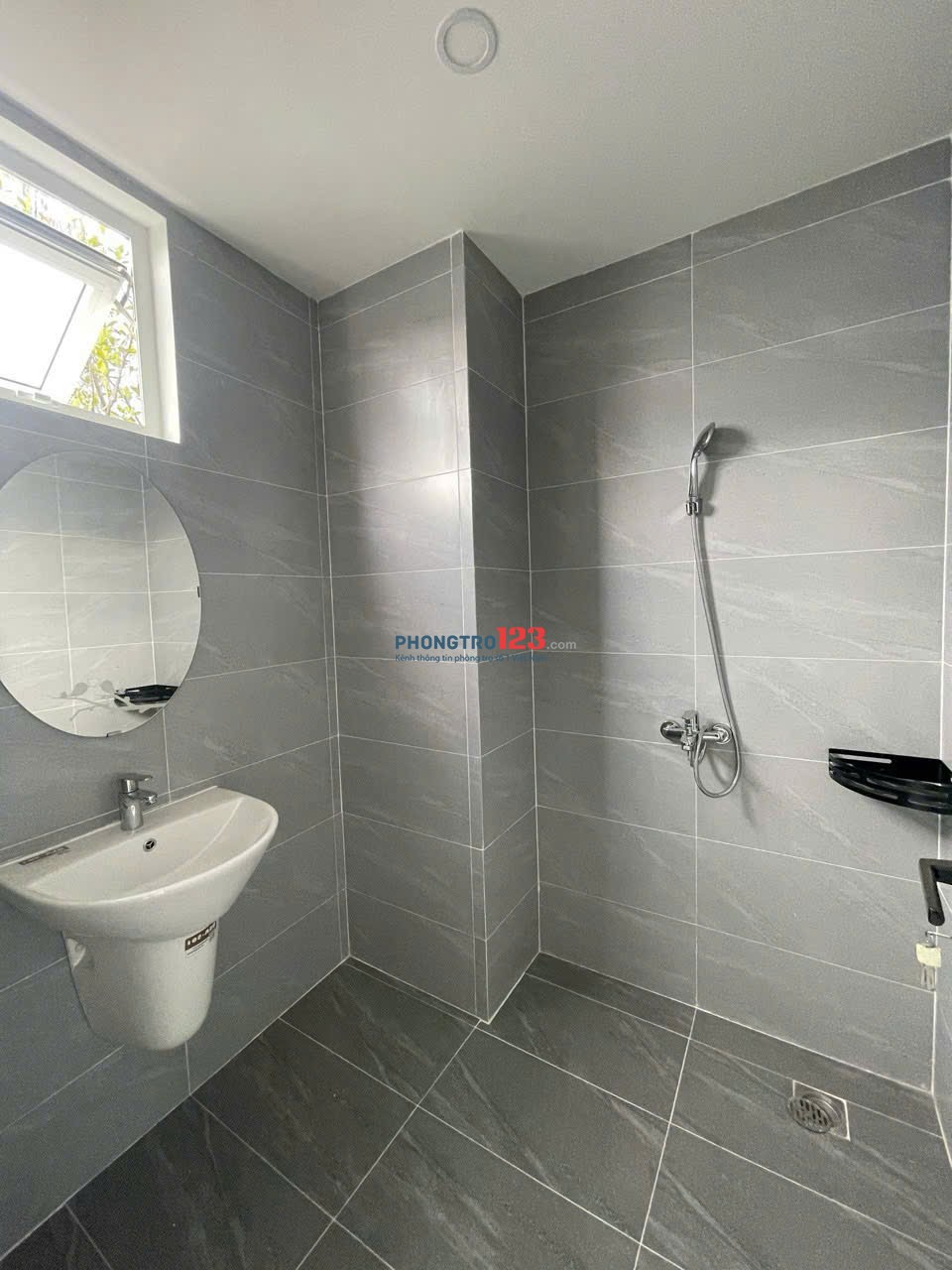 Ký Túc Xá Giá Rẻ Gần Đại Học Hồng Bàng, UEF Bình Thạnh – Ngã Tư Hàng Xanh Gía 1.600.000 Bao Chi Phí