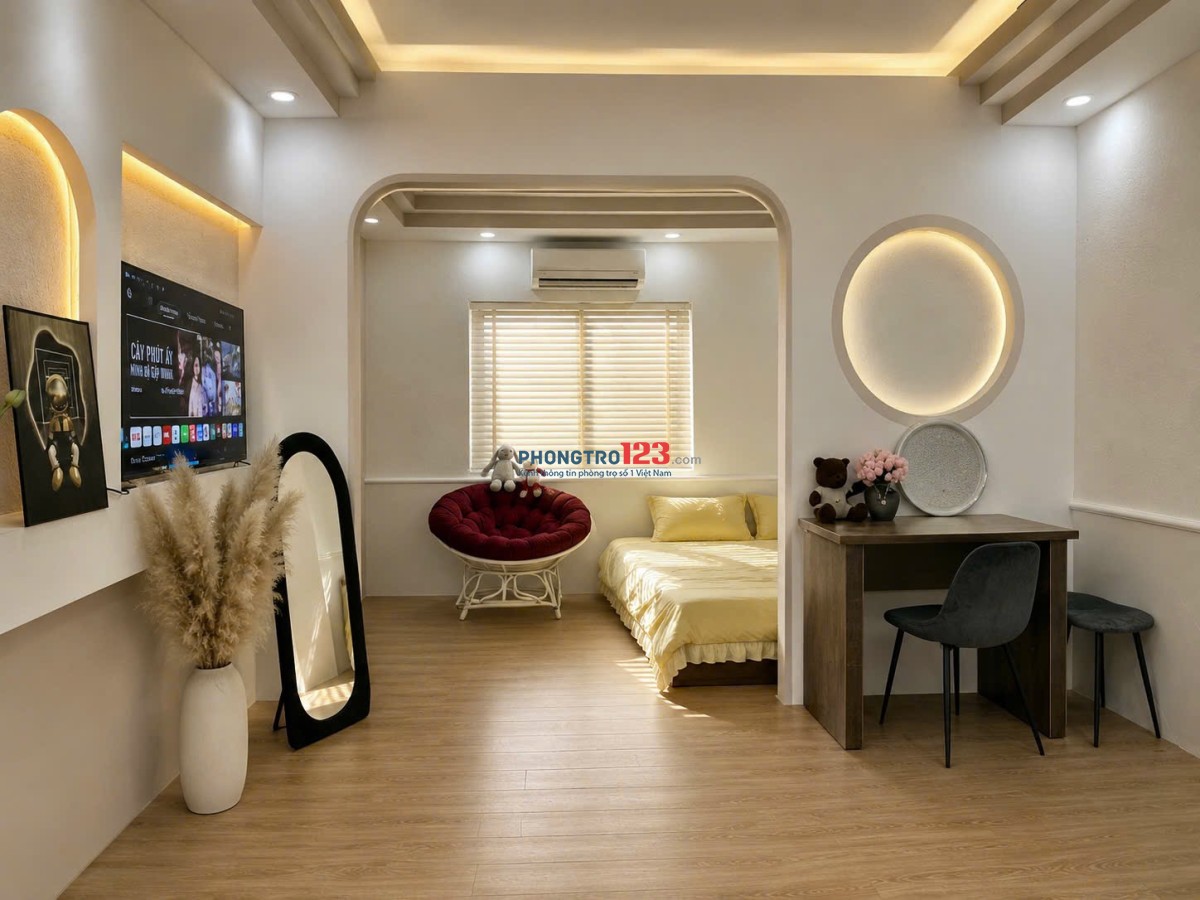 Mới Khai Trương phòng 1 phòng ngủ, cửa sổ lớn, tách bếp, THANG MÁY, máy giặt riêng gần uef hutech
