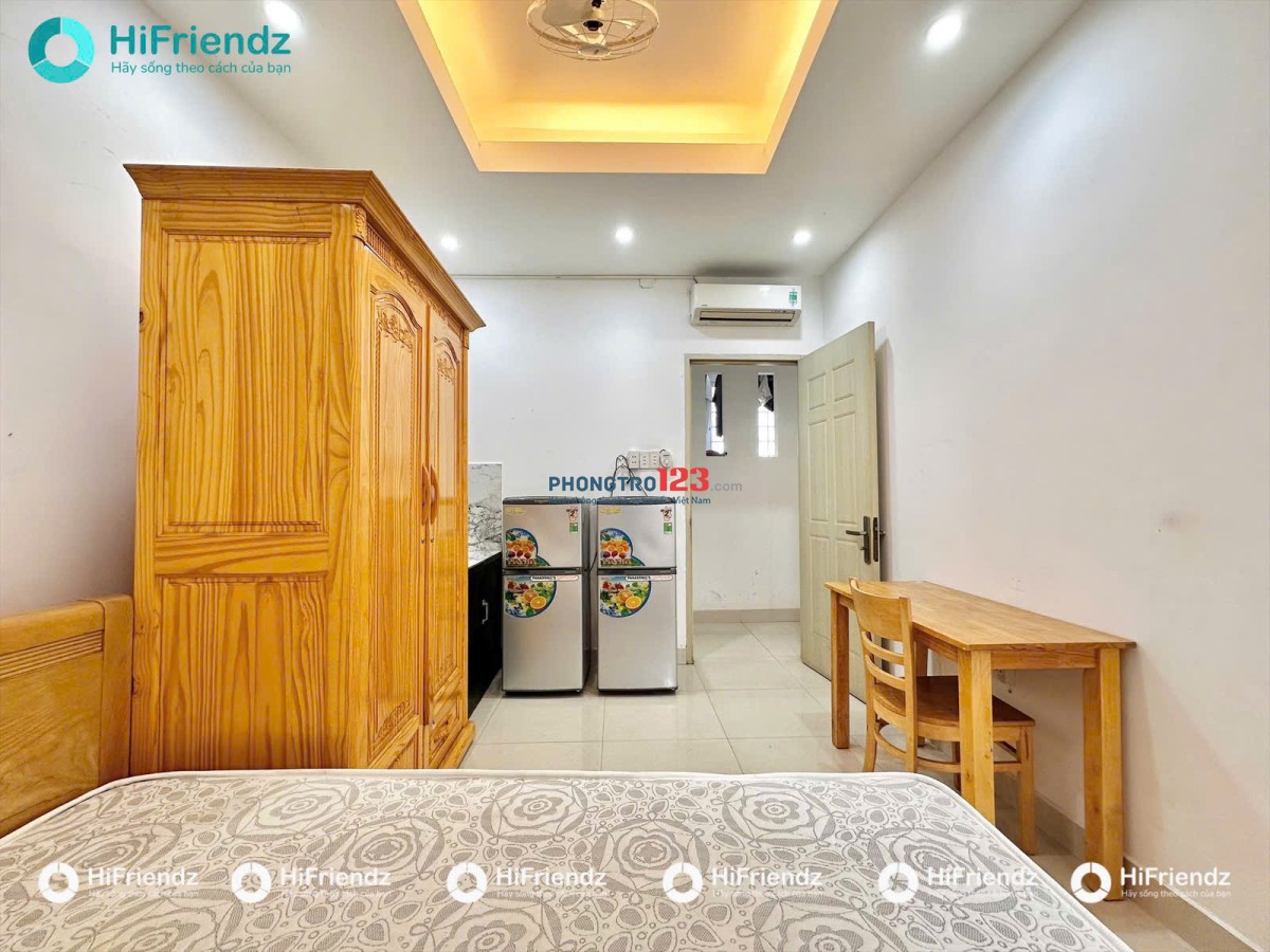 Full Nội Thất - Nguyễn Hồng Đào - Bàu Cát - giá chỉ 3.9 triệu
