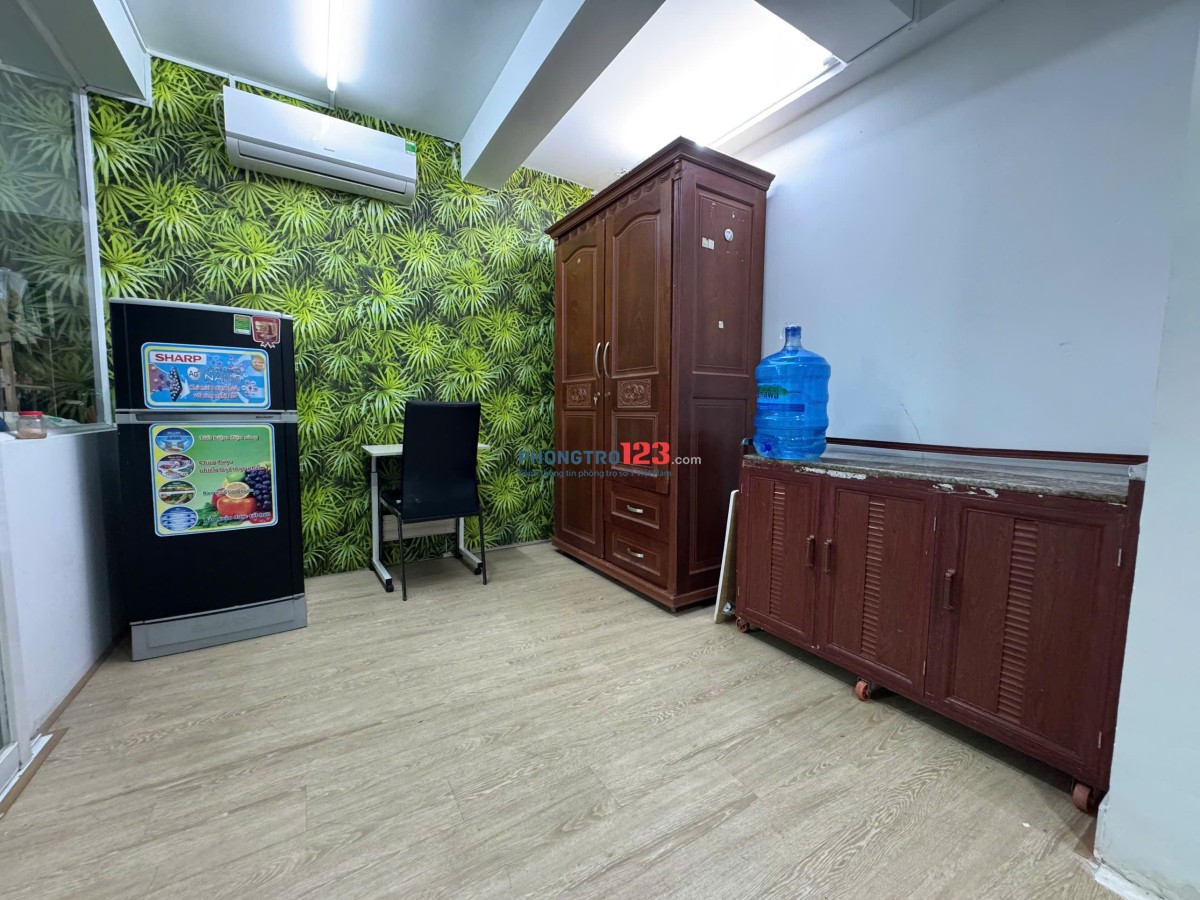 Cho thuê phòng trọ giá rẻ mặt tiền đường Phan Văn Hân, phường Gia Định TpHCM
