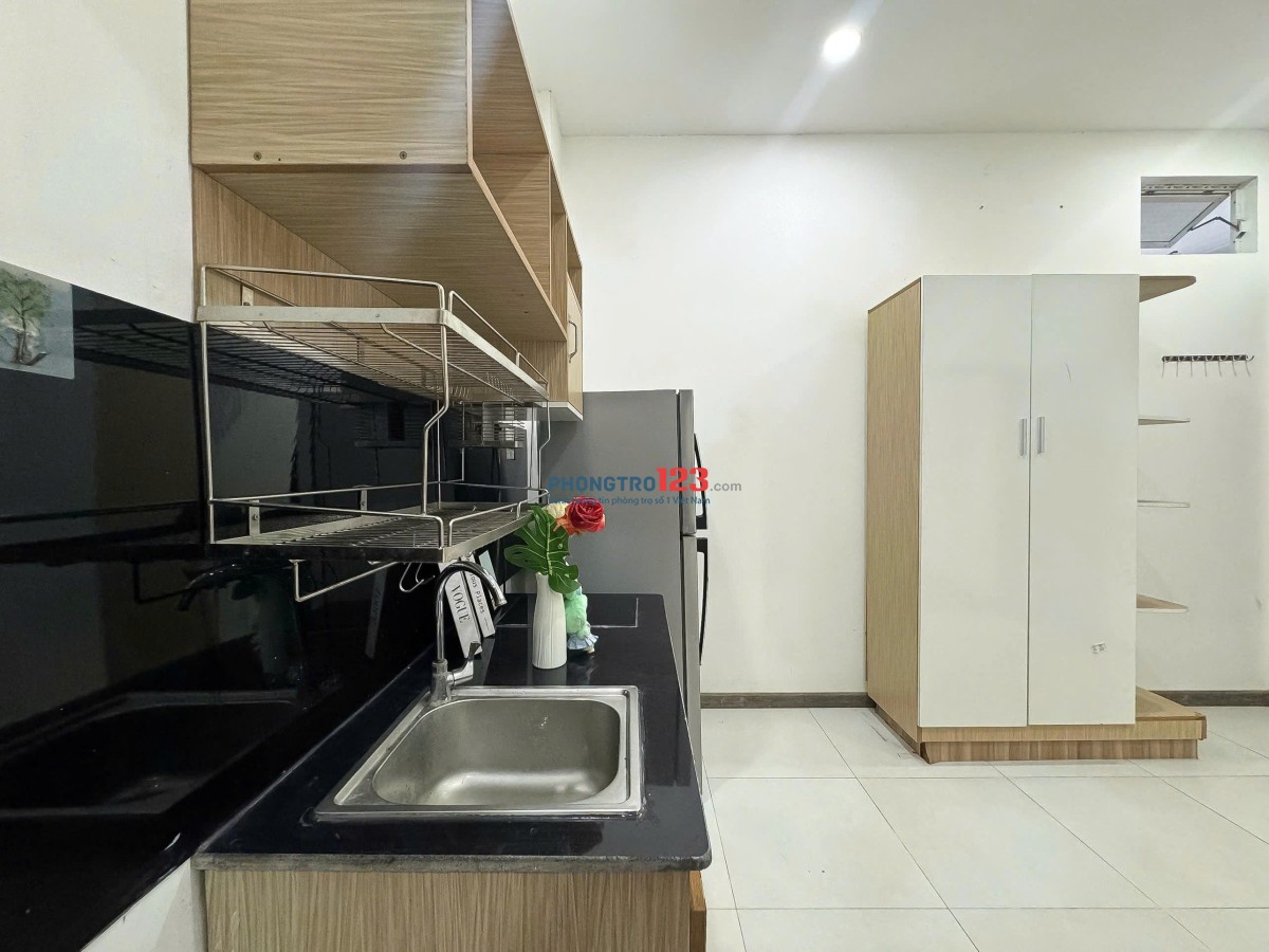 Full Nội Thất - Tách Bếp - Âu Cơ, Bàu Cát, Tân Bình - chỉ 5.2 triệu