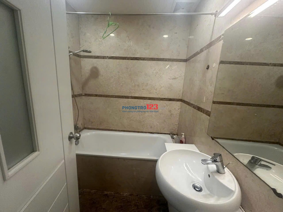Căn 115m2,3p ngủ- Nội thất- Carillon 1- Hoàng Hoa Thám- Tân Bình giá 15tr/th