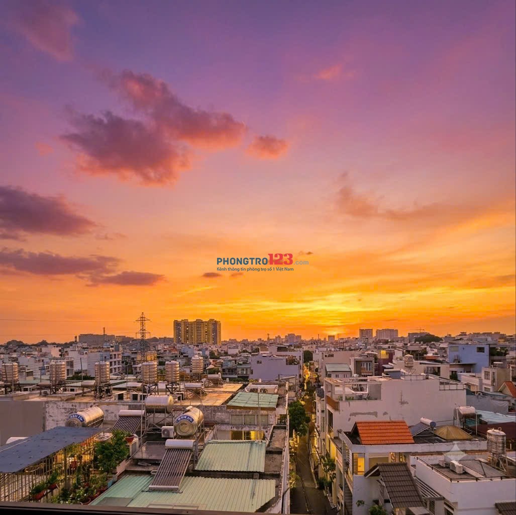 Cho Thuê Phòng Cửa Sổ Lớn 30m2 - Nhà Thang Máy - Hoàng Hoa Thám - Gần Chợ Bà chiểu
