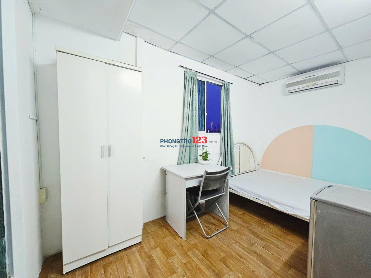 Mã A05 3tr8 phòng 15m² cửa sổ nắng trời. Đủ nội thất. Lầu 5. Hẻm xe hơi lớn. 118/xx Trần Quang Diệu