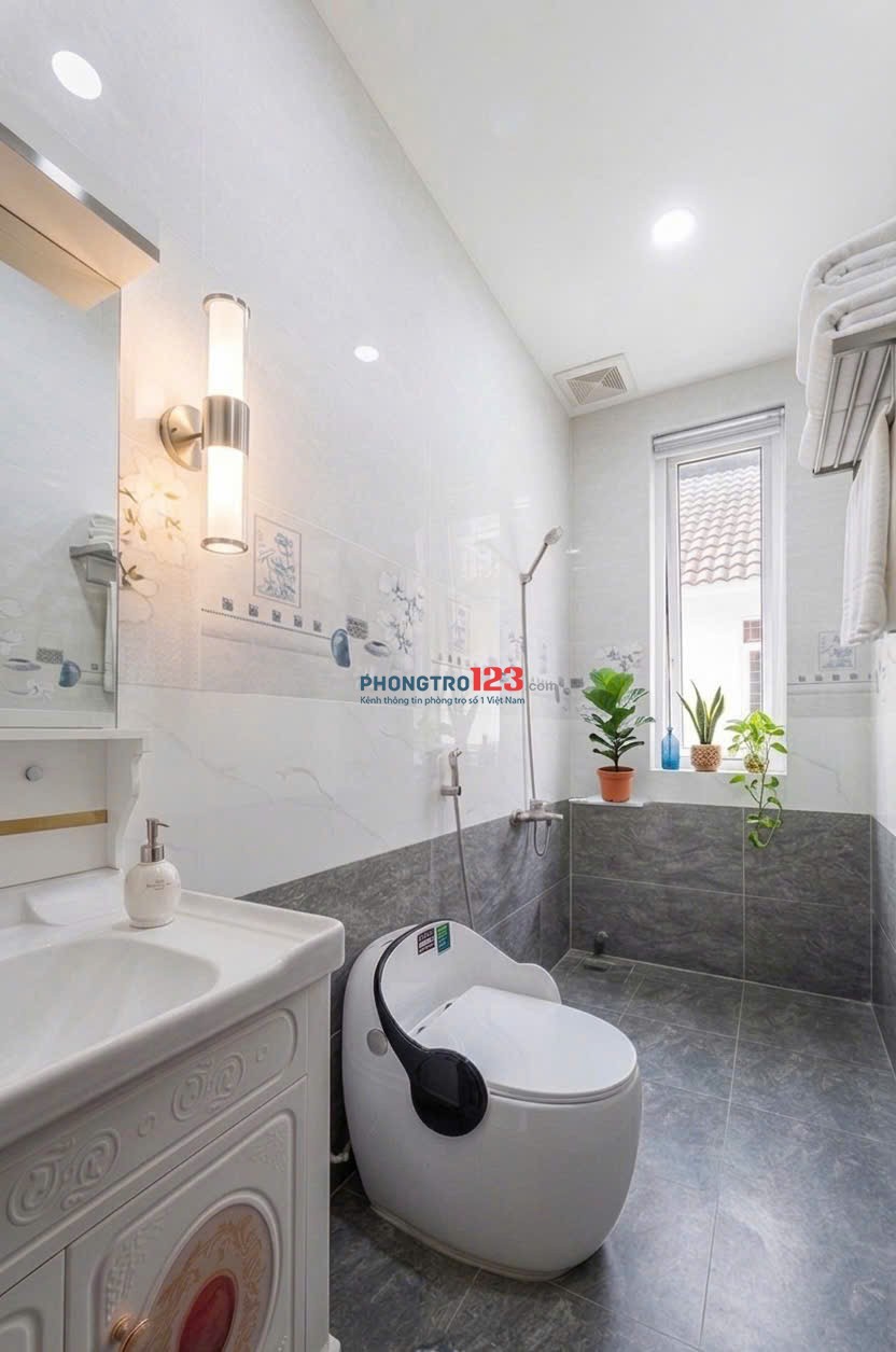 Khai trương phòng có gác, ban công – Đặng Thùy Trâm, Bình Thạnh đi bộ qua ĐH Văn Lang, gần IUH, Luật