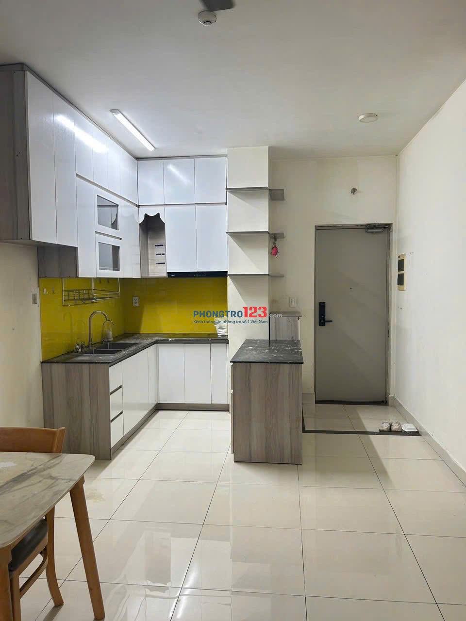 Chung cư Phan Văn Trị, GV: 65m2, 2p ngủ, máy lạnh, 7,8tr/tháng