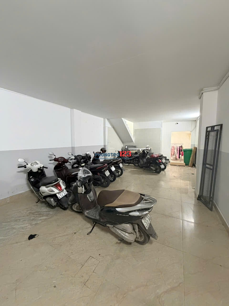 TRỌ MỚI CITYLAND CENTER HILL BAN CÔNG, LẦU 1, TỦ BẾP, GẦN ĐH CÔNG NGHIỆP 500M