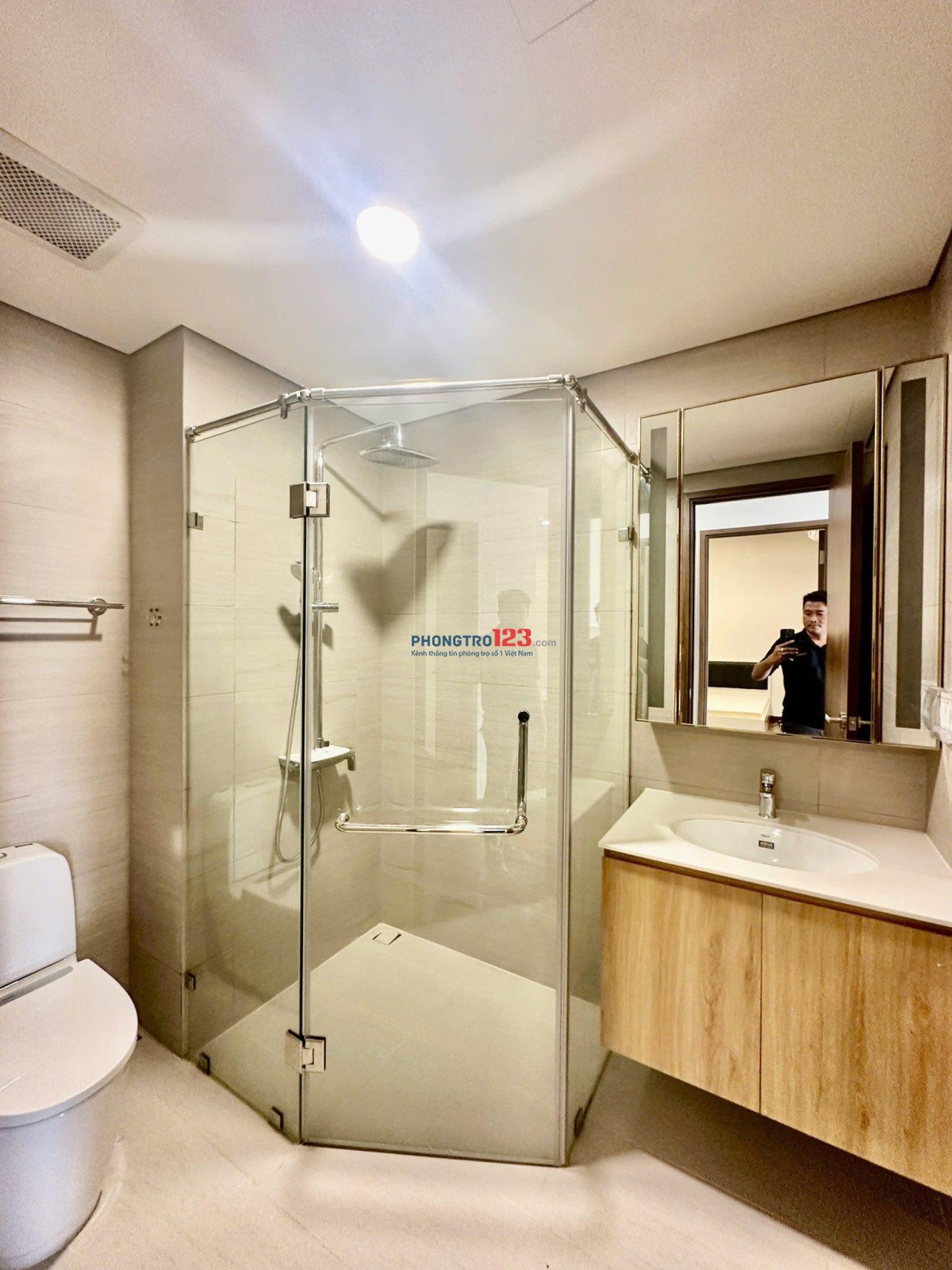 Căn hộ chung cư Ruby garden rộng 96m2, 2p ngủ, NT giá 10tr/tháng