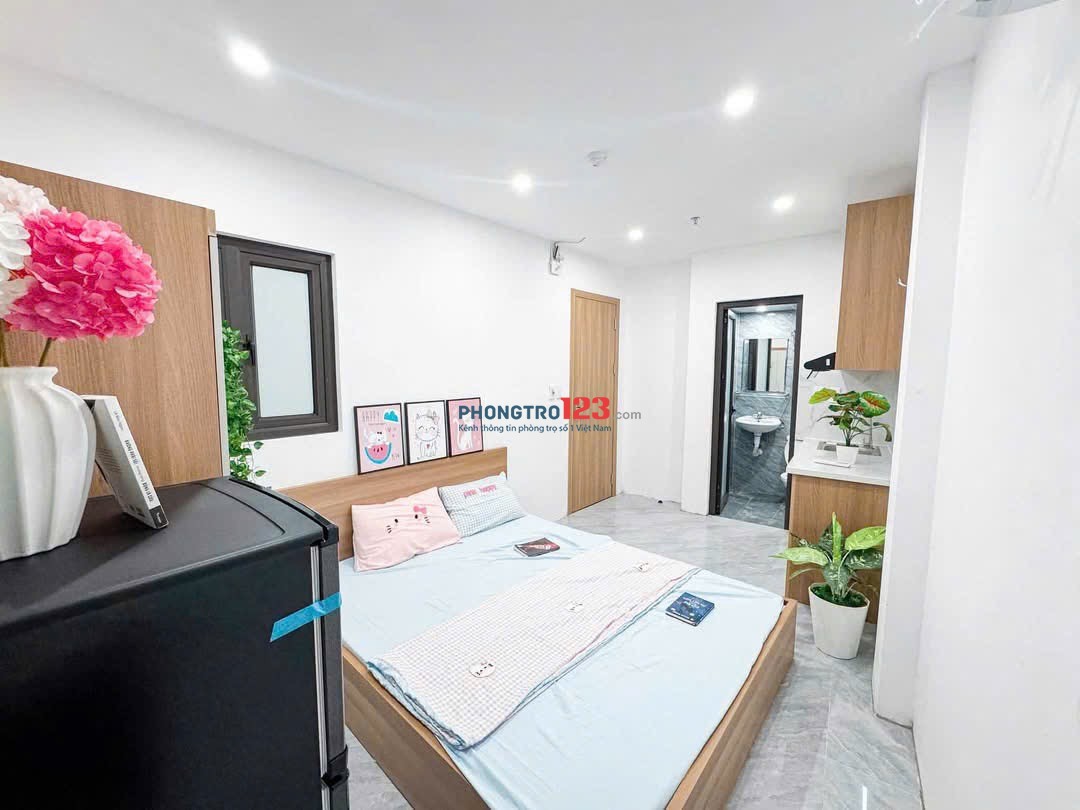 Giá 3tr9Nội Thất: Giường, tủ, điều hoà, nóng lạnh, tủ lạnh, cửa sổ, ban công, rèm cửa, tủ bếp bàn b