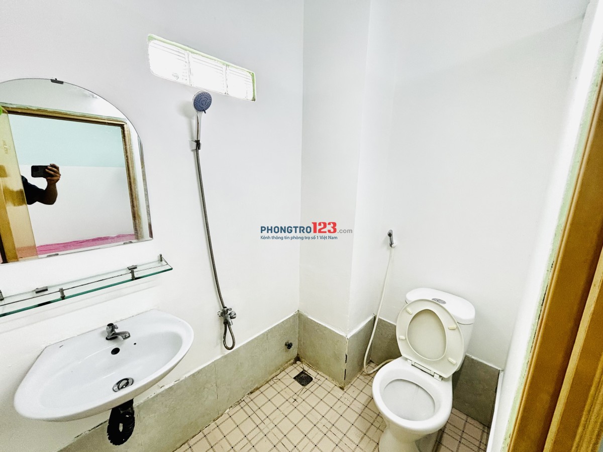CHO THUÊ FULL TẦNG - 2PN,1WC - KẾ GIGAMALL - CHỈ 5 TRIỆU/THÁNG