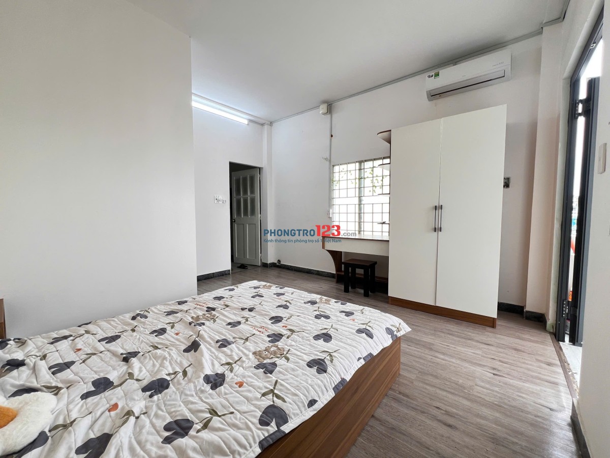 CĂN HỘ FULL NỘI THẤT BAN CÔNG SIÊU RỘNG - NGUYỄN VĂN ĐẬU, GIÁP PN, GẦN ĐH VĂN LANG, ĐH CÔNG NGHỆ..