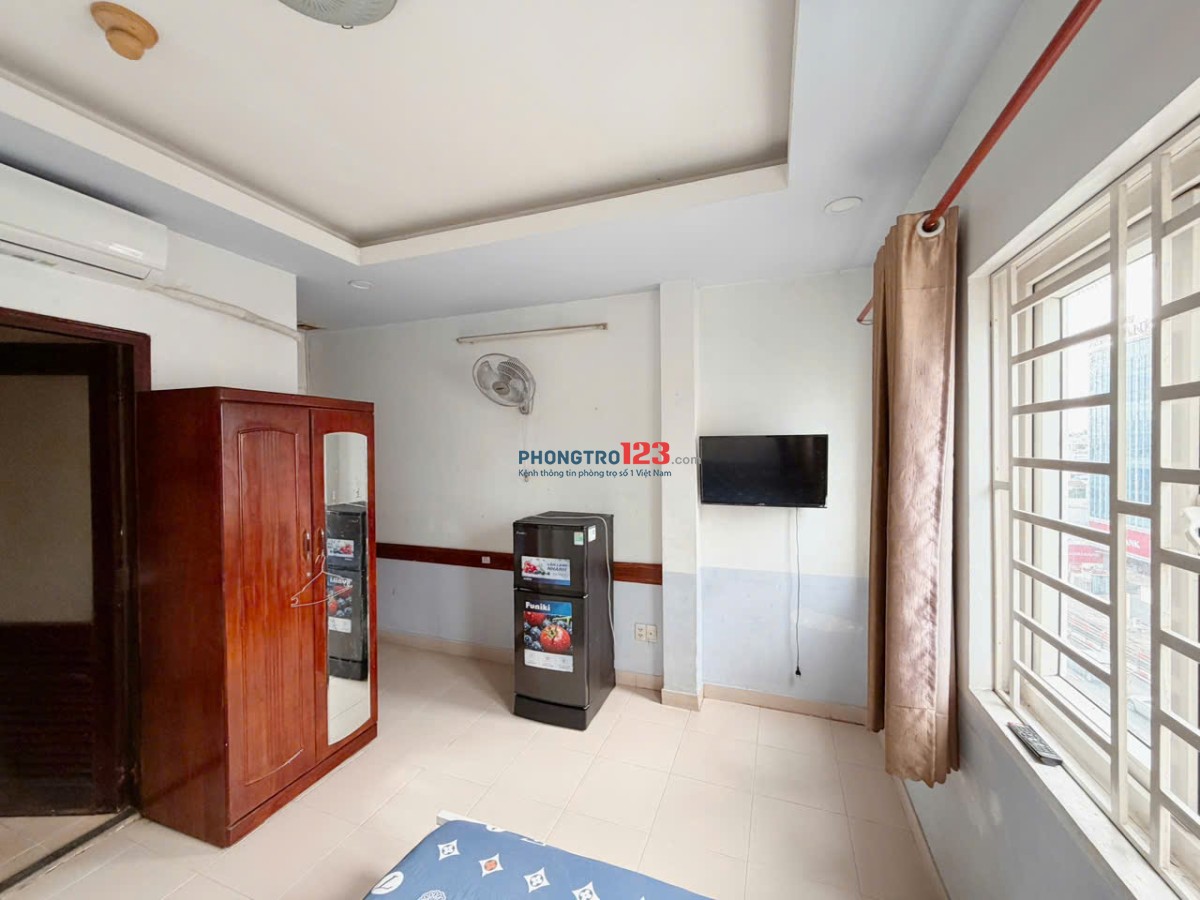 Cửa Sổ Lớn - Full Nội Thất - Cộng Hòa - giá 4 Triệu 3