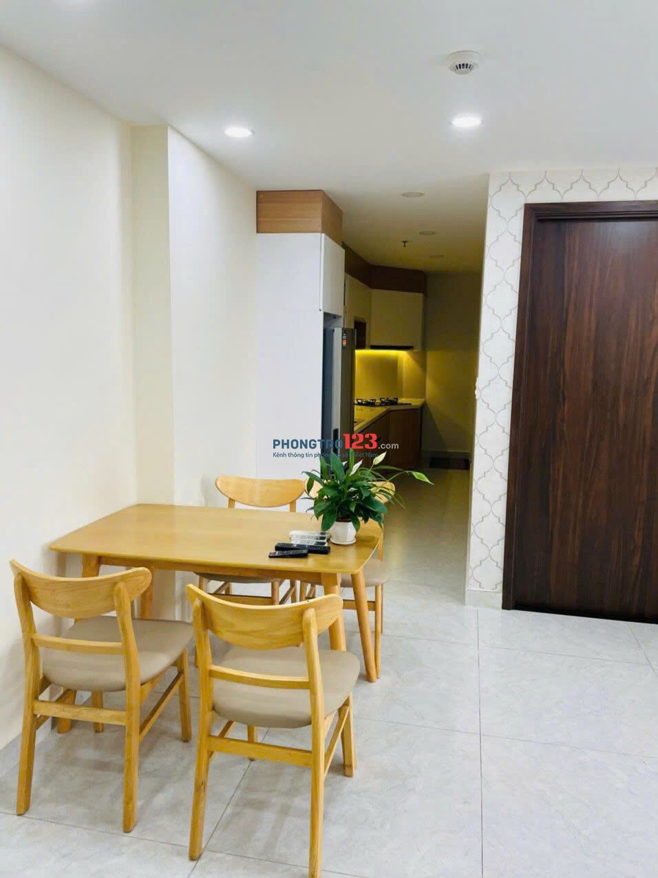 Chung cư Hoa Sen- gần Đầm sen căn 73m2, 2p ngủ- Nội thất-11tr/tháng