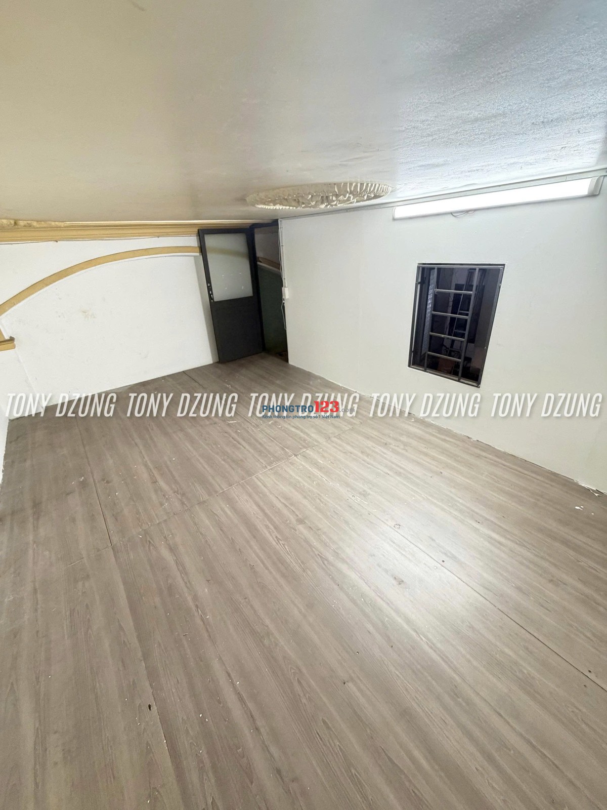 PHÒNG LẦU TRỆT, WC CHUNG 2P, RỘNG RÃI, TRẦN CAO 1M67, NGAY ĐH CÔNG NGHIỆP CS2