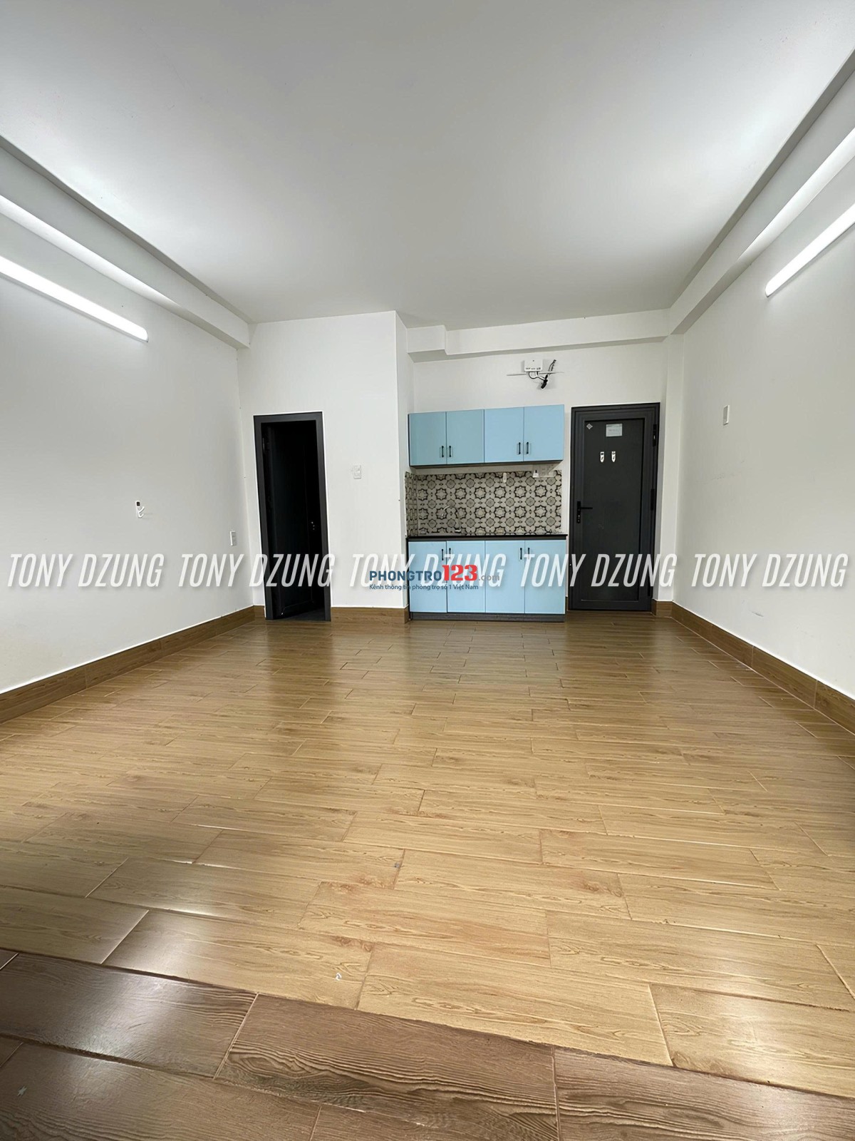 PHÒNG ĐẸP FULL NỘI THẤT - CÓ THANG MÁY, CỬA SỔ LỚN - NGAY DƯƠNG QUẢNG HÀM, VĂN LANG CS3