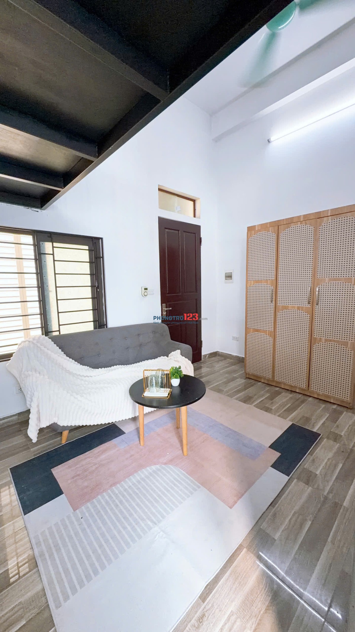 Cho thuê CCMN full đồ, cửa sổ ban công, ngõ 286 Nguyễn Xiển gần DH Nhân Văn, Công nghệ GTVT