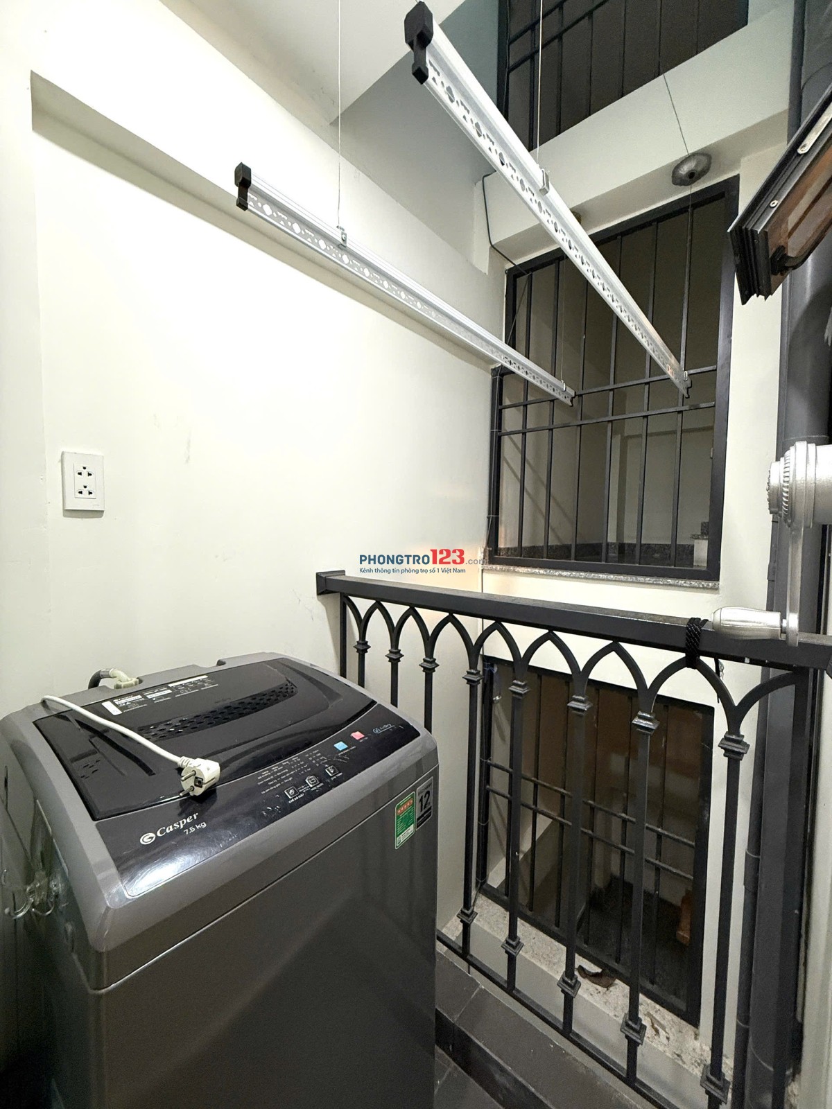 Căn Hộ Cửa Sổ Gần Đại Học Bách Khoa & Vạn Hạnh Mall Máy Giặt Riêng Trung Tâm Quận 10 Giáp Quận 1