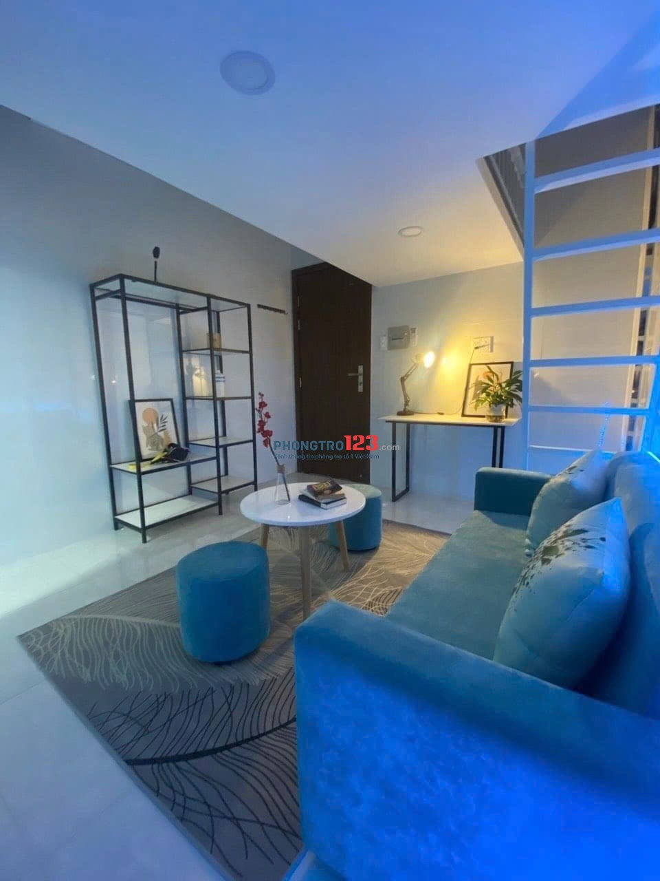  DUPLEX SIÊU RỘNG GIỮA LÒNG QUẬN 1 – PHÓ ĐỨC CHÍNH- Ngay ĐH HOA SEN, VLU CS1