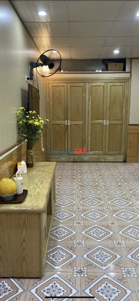 Chính chủ Cho Thuê căn hộ, Đầu Ngõ 41 Đường Trường Chinh