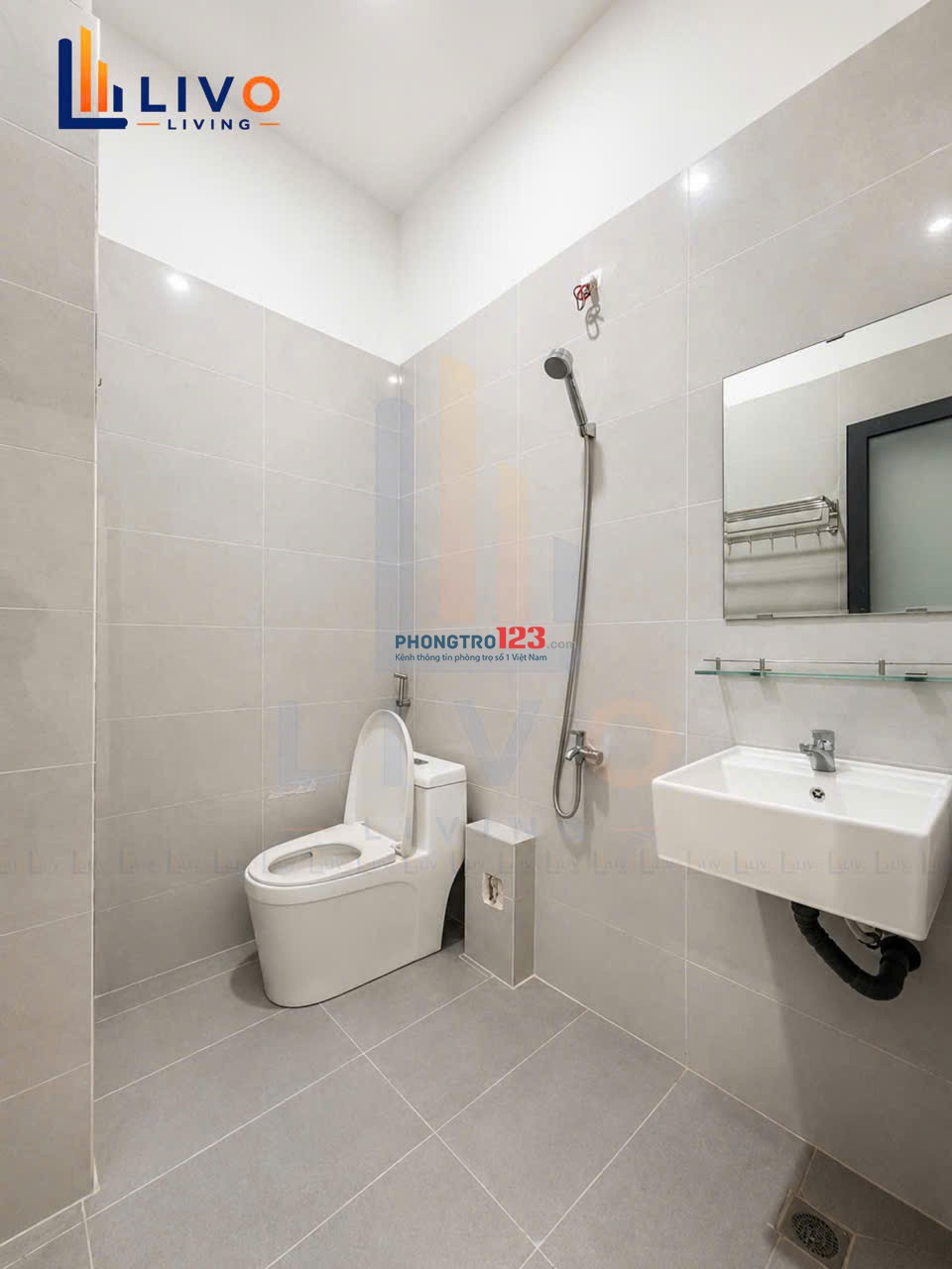 Cho thuê phòng ban công lớn, tách bếp – Nguyễn Gia Trí, Bình Thạnh gần HUTECH, UEF, FTU, UTH, HIU