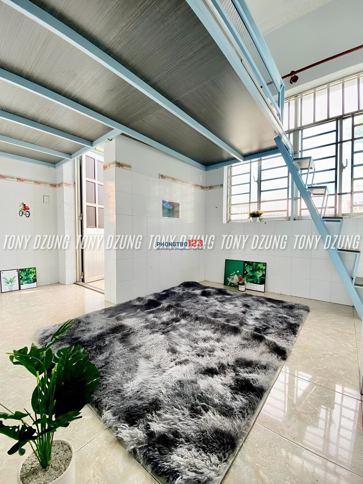 PHÒNG CÓ GÁC & BAN CÔNG - CỬA SỔ LỚN - CHỈ 5 PHÚT ĐI BỘ ĐẾN IUH - GẦN CHỢ GV