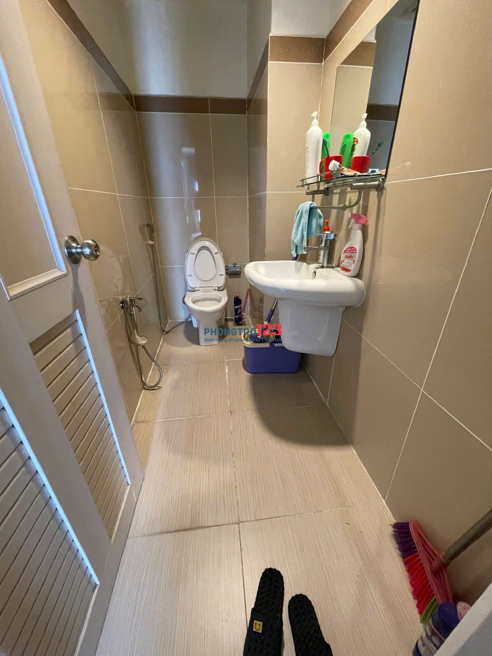 Cho thuê Phòng 3tr5 full NT, kế Phú Mỹ Hưng, Crescent Mall, Vivo